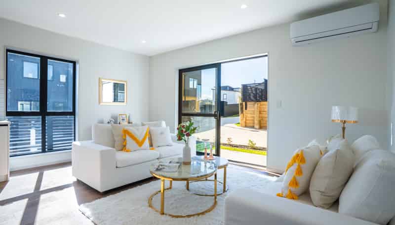 21 Matahae Drive, Flat Bush