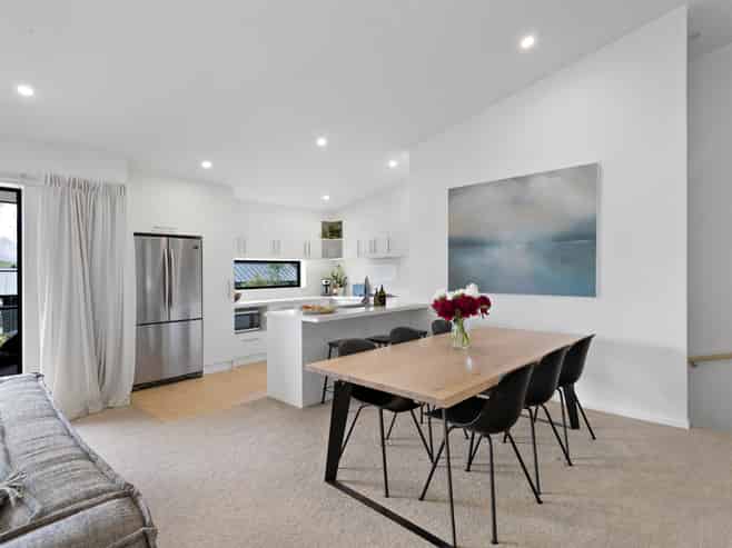 11 St Samantha Lane, Queenstown