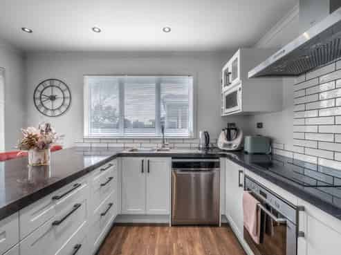 271 Yarrow Street, Richmond