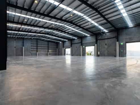 Brand new industrial build - Hornby
