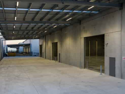 Brand new industrial build - Hornby