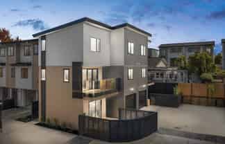 12/13 Arawa Street, New Lynn