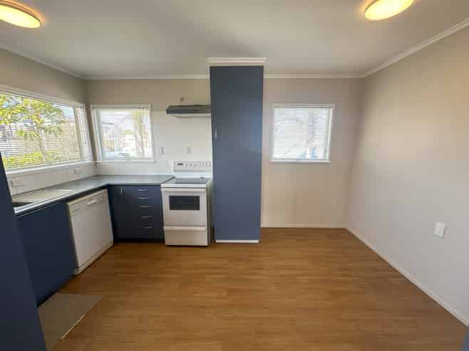 2/1 Sayegh Street, St Heliers