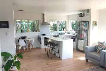 48A Ravenwood Drive, Forrest Hill