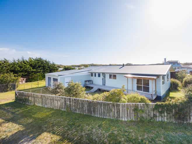 24 Te Kiri Street, Himatangi Beach