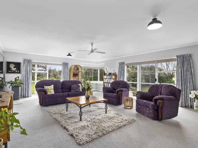 98 Norfolk Road, East Taratahi