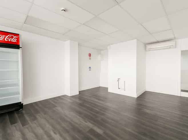 Compact office or retail
