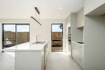 21 One Haruru Street, Cambridge