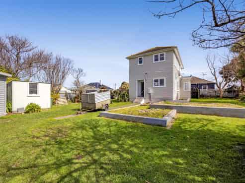 44A Riemenschneider Street, Manaia