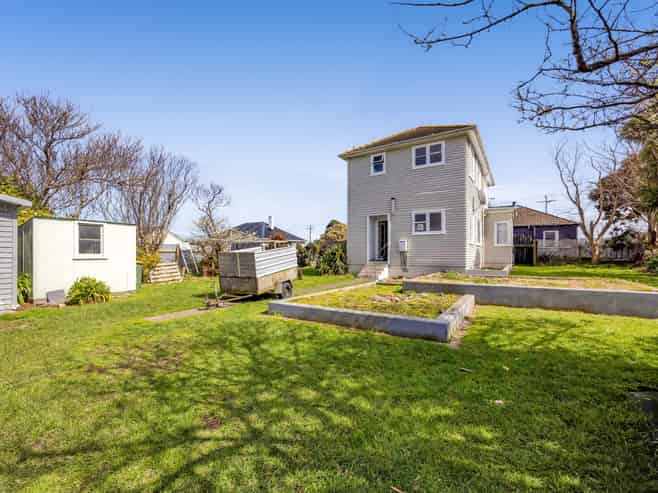 44A Riemenschneider Street, Manaia