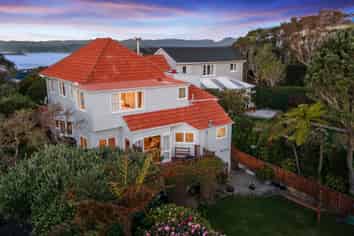 66 Messines Road, Karori