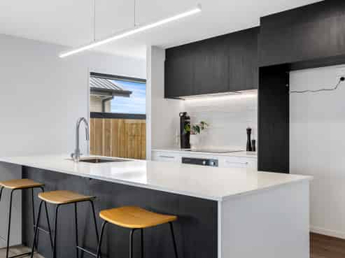 42 Greig Crescent, Amberley