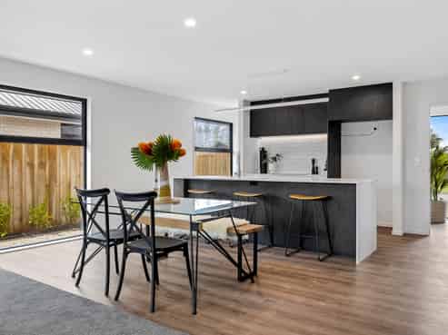 42 Greig Crescent, Amberley