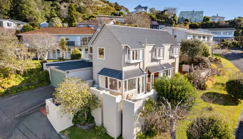 4 Ridd Crescent, Karori