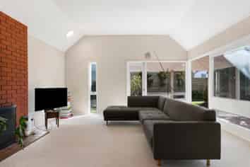 4 Ridd Crescent, Karori