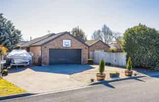 21 Willowside Place, Amberley