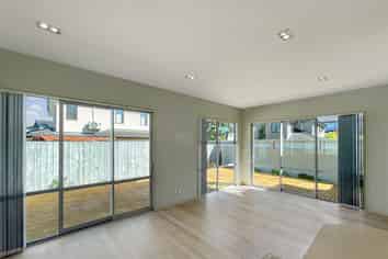 8 Mana Lane, Pinehill