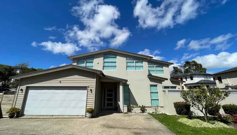 8 Mana Lane, Pinehill