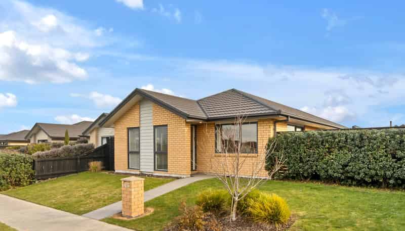 12 Wallingford Crescent, ROLLESTON