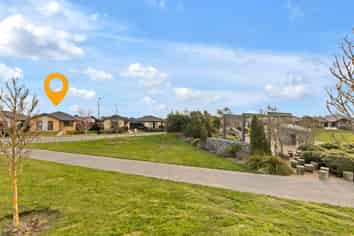 12 Wallingford Crescent, ROLLESTON