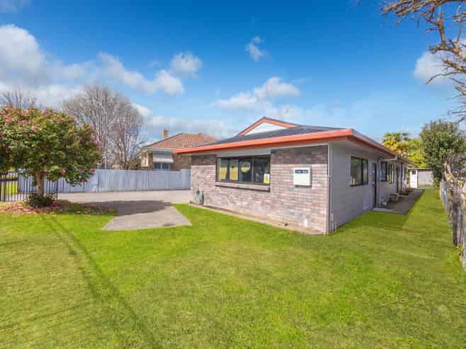 310 Clarkin Road, Fairfield