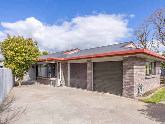 310 Clarkin Road, Fairfield