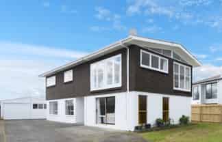 10 Chaucer Place, Blockhouse Bay