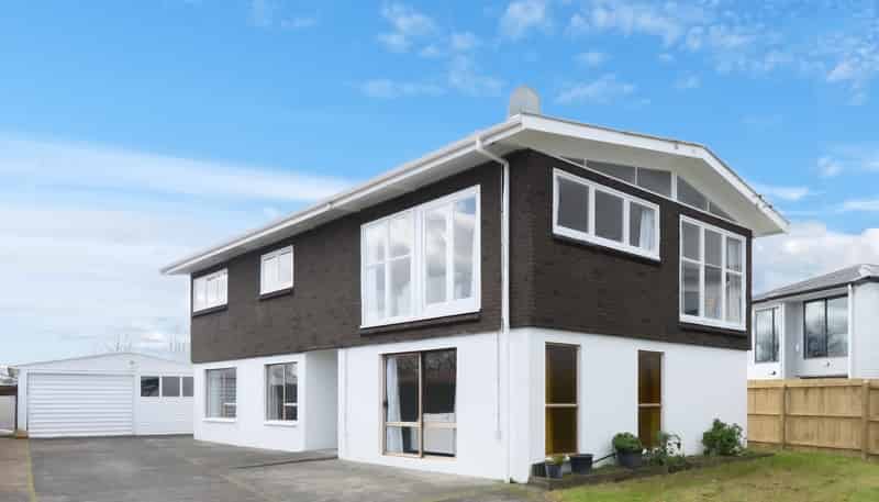 10 Chaucer Place, Blockhouse Bay