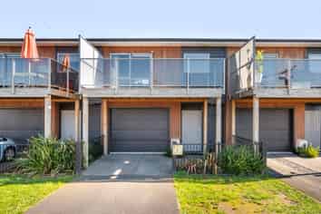2/8 Richmond Street, Whitiora