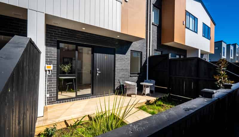 11/20 Seabrook Ave, New Lynn