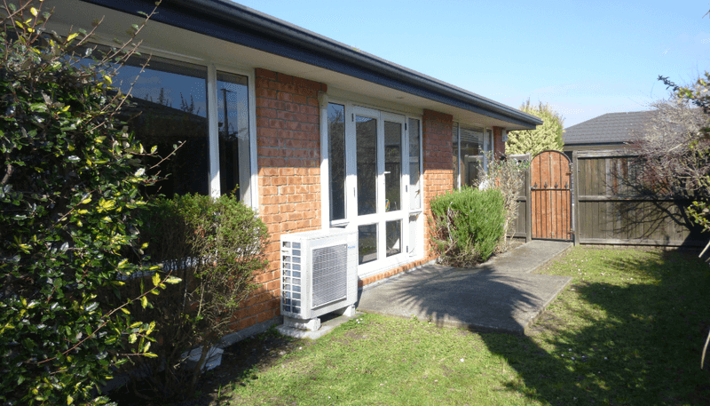 2/30 Newnham Terrace, Riccarton