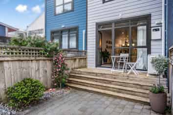 5/2 Malcolm Lane, Thorndon