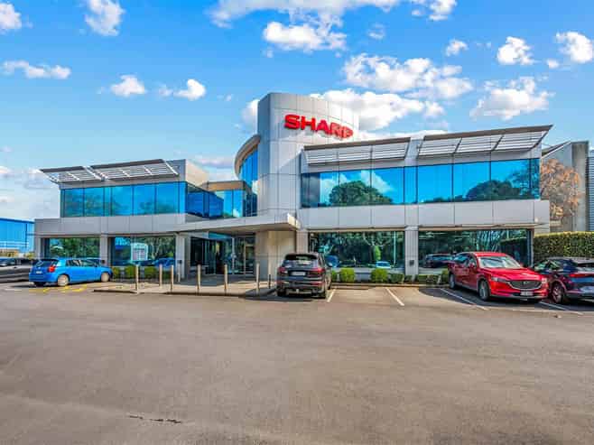 CBRE | Premium Penrose Facility