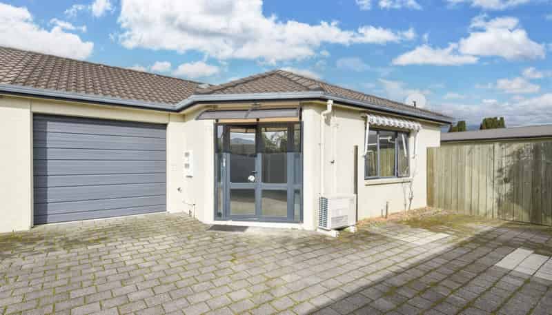 20B Ruihi Street, Victoria