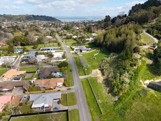 90 Riverside Road, Whataupoko