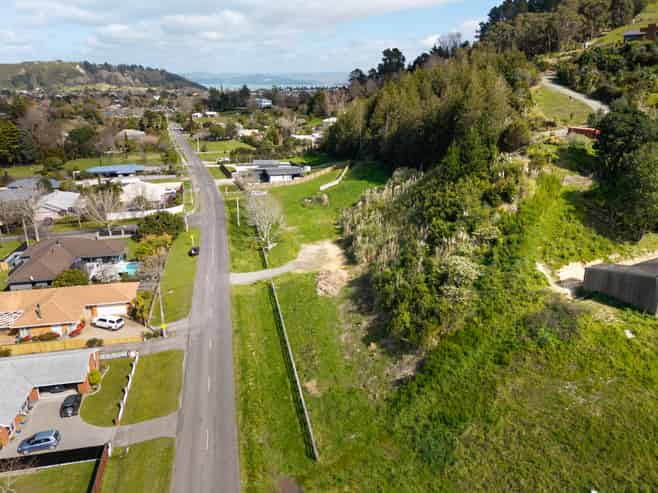 90 Riverside Road, Whataupoko