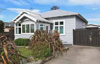 905 Nelson Street North, Mahora