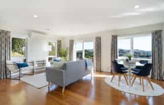 27B Kentwood Drive, Woodridge