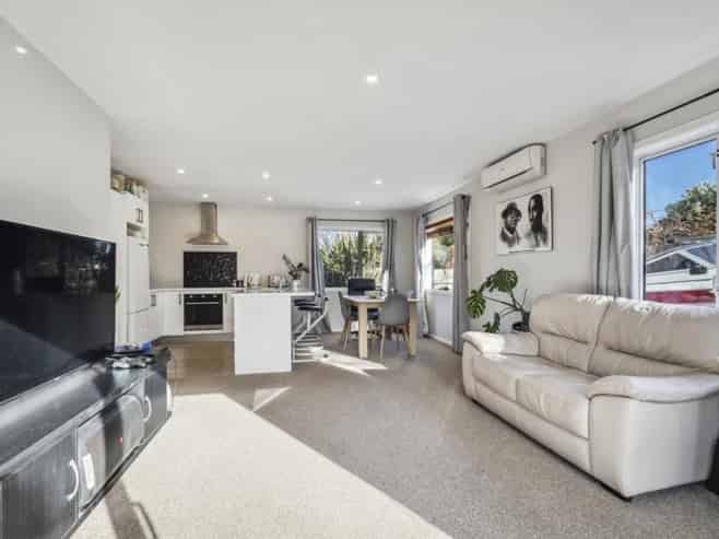 B/38  Te Hatepe Avenue, Taupo