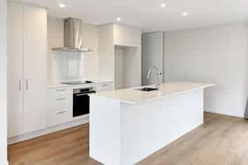 24 Wilkin Road, Woodend