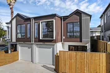 Lot 2/29 Caribbean Drive, Unsworth Heights