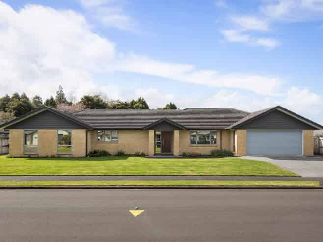 10 Nolan Place, Katikati