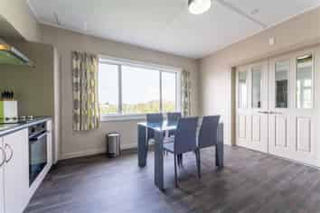 4/178 Le Cren Street, Seaview