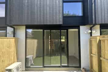 4/54 Barrack Road, Mount Wellington