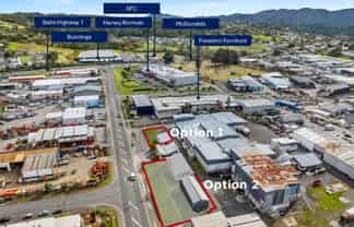 High visibility leasing opportunity!