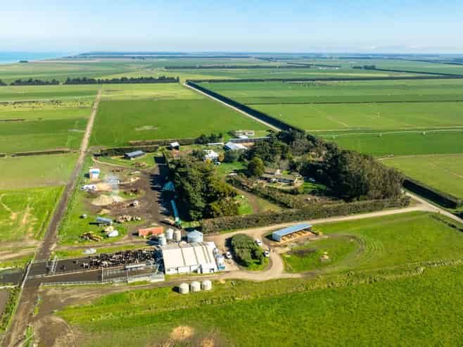 889 Corbetts Road, North, Dorie