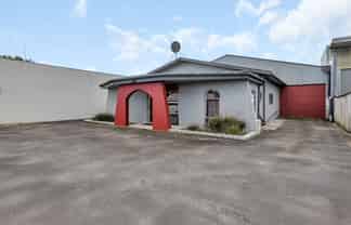 Functional industrial workshop – Ruakaka located