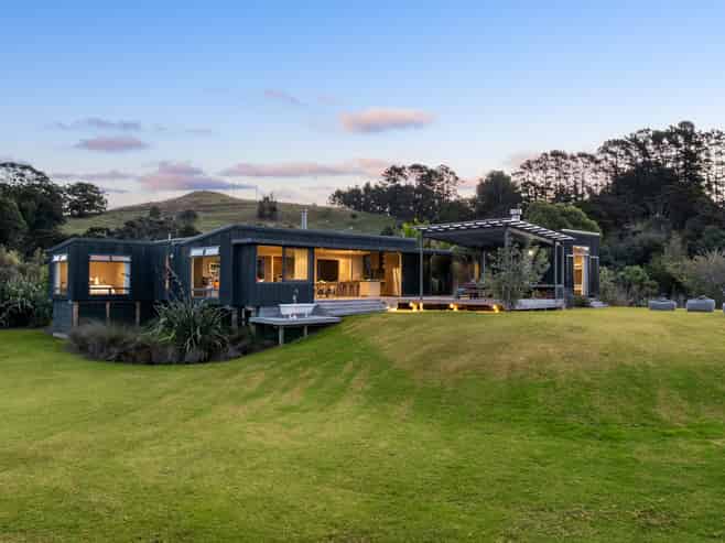 851B Takatu Road, Matakana