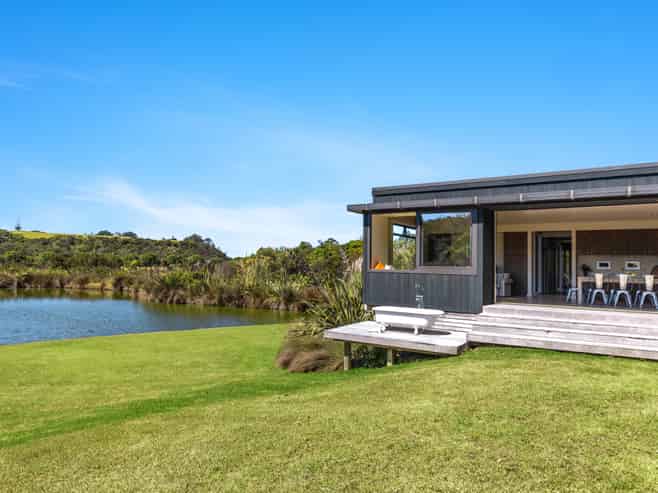 851B Takatu Road, Matakana