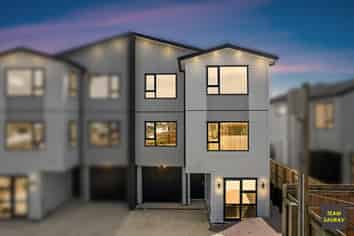 26B Russell Road, Manurewa